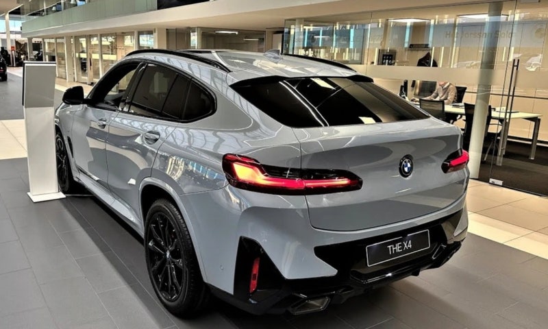 [2026 BMW X4 단종] 역대급 1,300만원 할인! xDrive20i 제원·가격·즉시출고 총정리