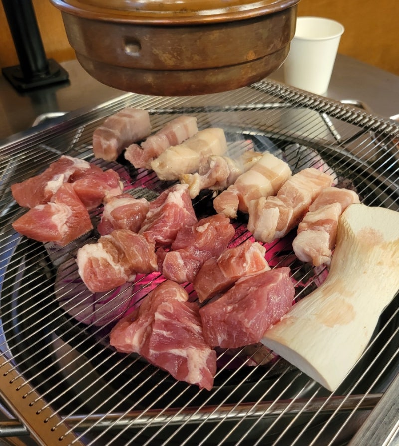 오목교역 삼겹살 맛집 회식 하기 좋은 고깃집, 모임장소 제주화로집