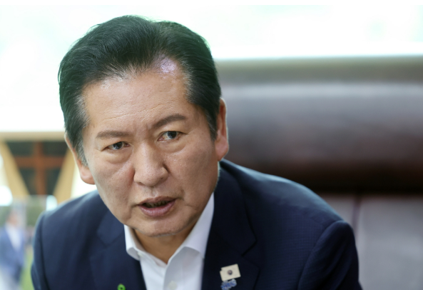 [긴급속보] 정청래 ‘탈당하지 말라’ 직접 호소…45.92% 지지층 향해 던진 메시지, 김민석 체....
