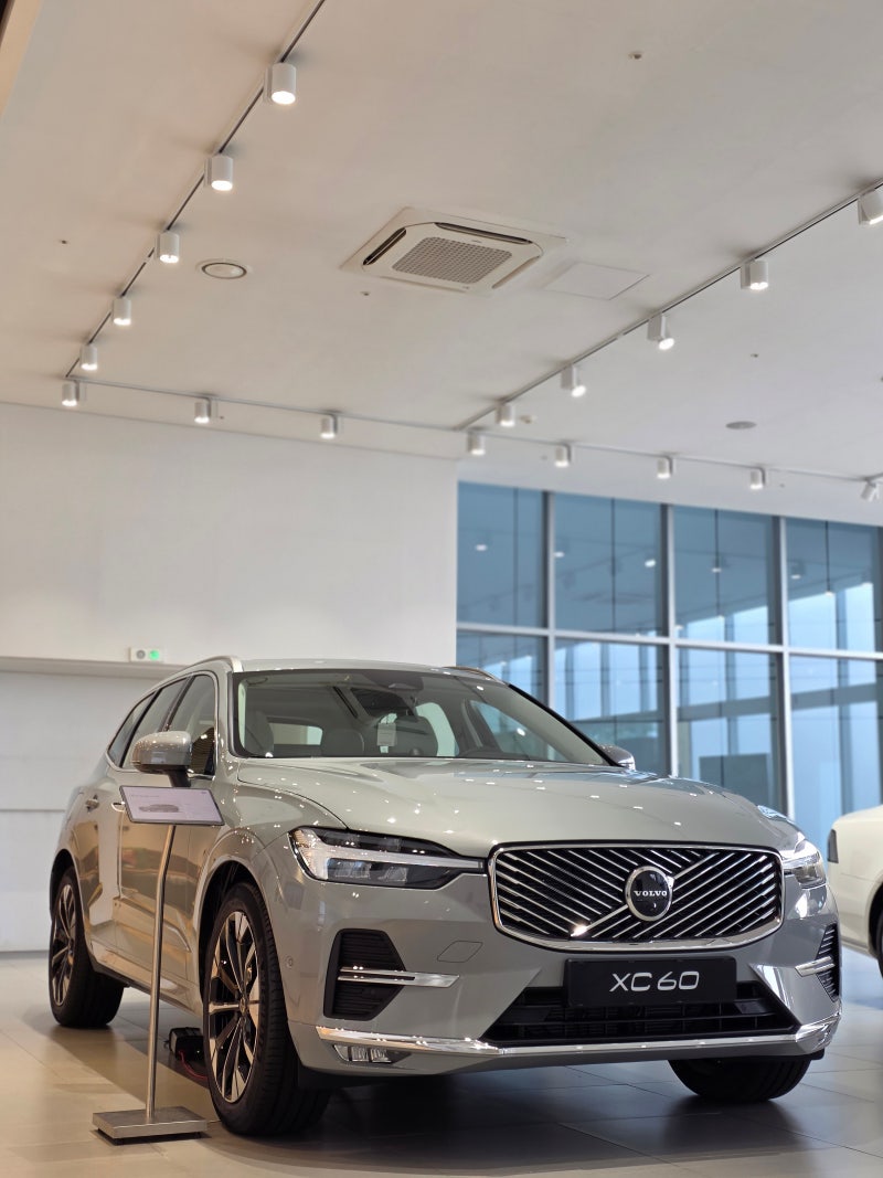 2026 볼보 XC60 가격·제원·옵션 총정리 | B5 AWD 에어서스펜션까지 직접 살펴봤습니다