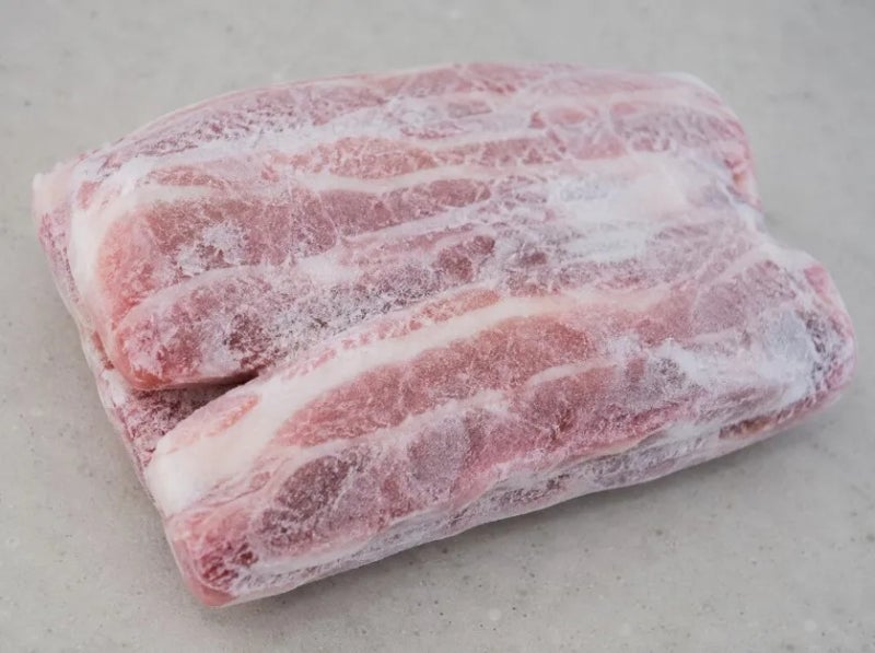 냉동고기 빨리 해동하는 법, 뜨거운 물은 왜 안 될까?