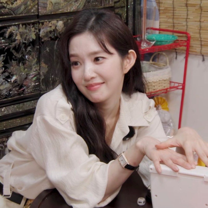 8700만원짜리 시계 차고 전세계 여자 홀리는 차쥐뿔 아이린 옷 정보