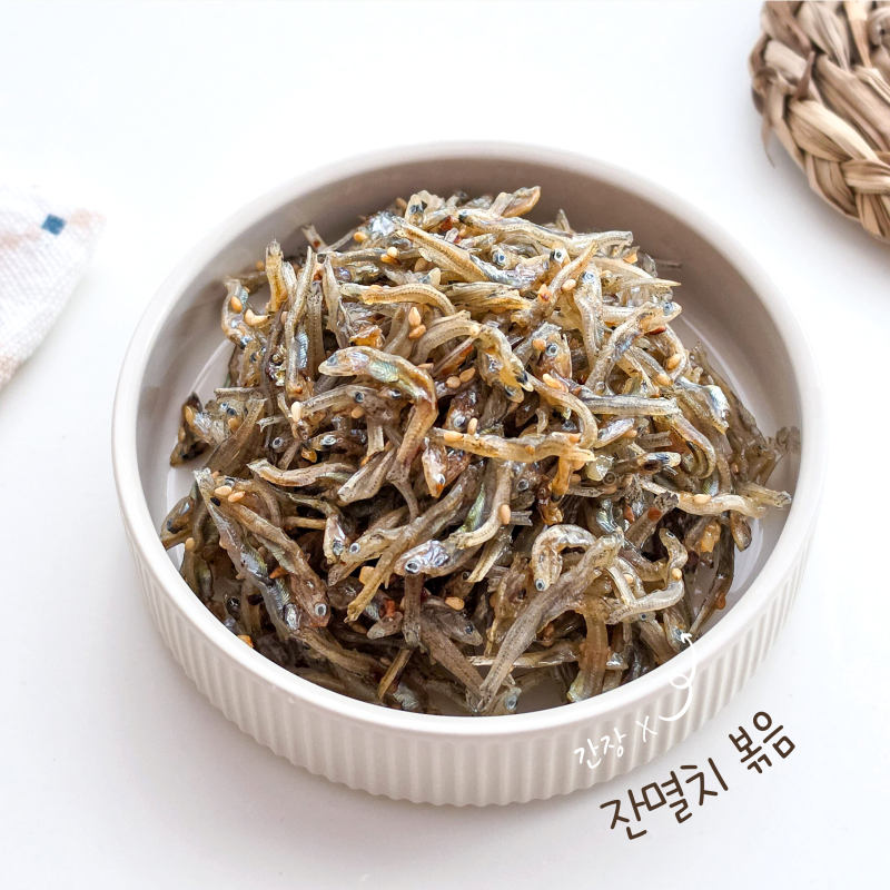 잔멸치볶음 딱딱하지 않고 바삭한 멸치볶음 레시피