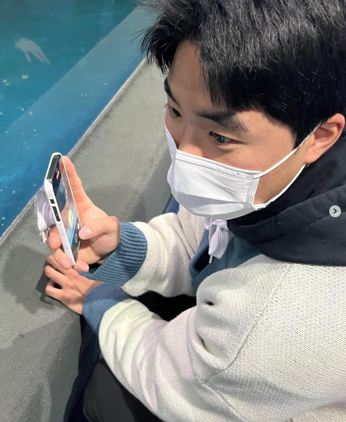 “0-8에서 15-10 대역전” 롯데 손성빈, 10구 결승타가 더 먹먹했던 이유… 9번 포수가 만든 기....