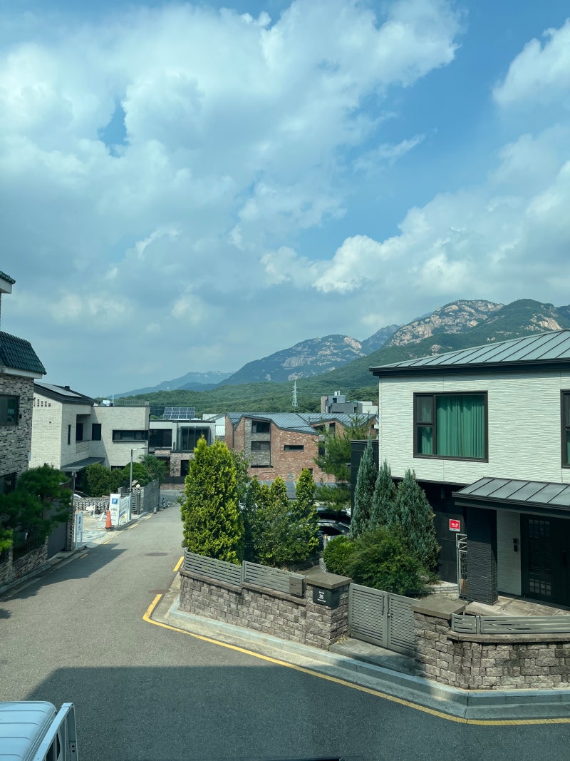 [은평] 북한산 뷰를 보며 즐기는 샤브샤브 맛집 분위기 있는 데이트 장소 상견례식당 추천