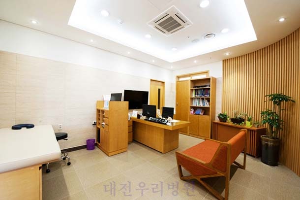 대전 손목 통증 병원, 손목터널증후군을 아시나요? 다가오는 명절증후군 예방법
