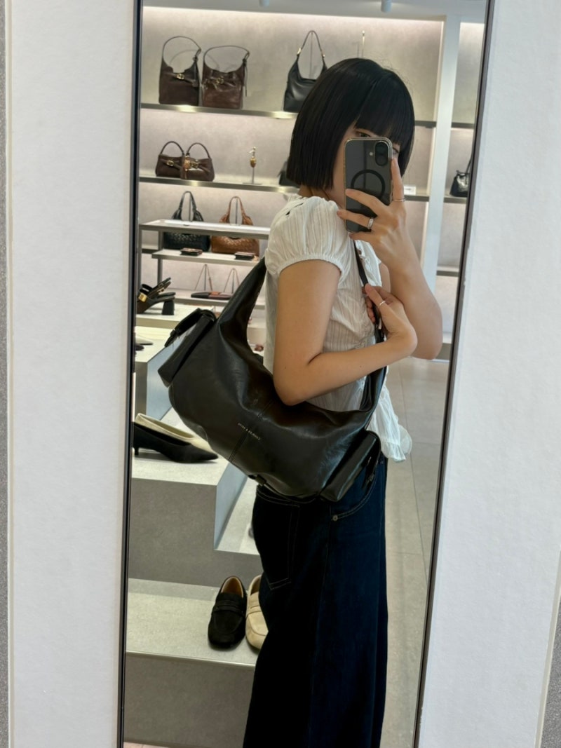20,30대 여자 초가을룩에 찰떡인 (CHARLES & KEITH) 찰스앤키스 가방,신발 신상 만나보기