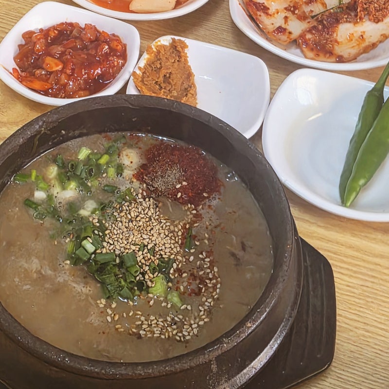 제주도 제주공항 맛집 우진해장국 고사리육개장