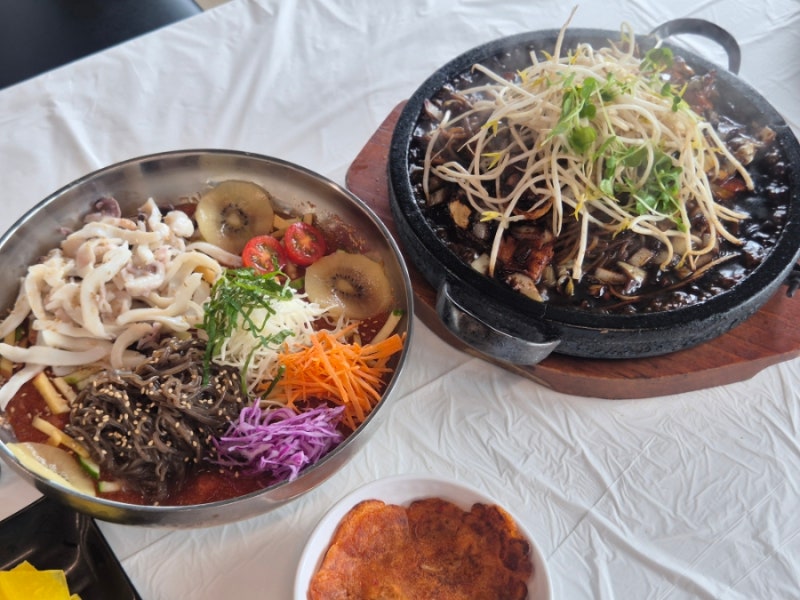 태안 맛집 | 만리포해수욕장 바로앞 후기 4천개 이상 중식 맛집 '만리포돌짜장' 후기