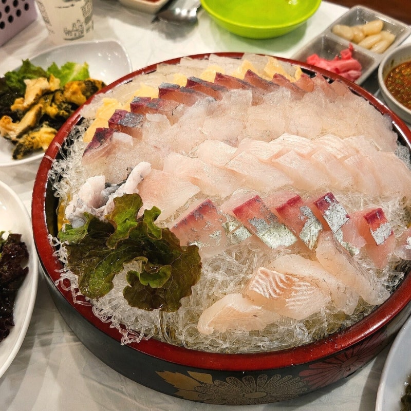 고성 가진항 오션뷰 횟집 n번째방문 맛집 강릉횟집 패밀리세트 내돈내산 후기
