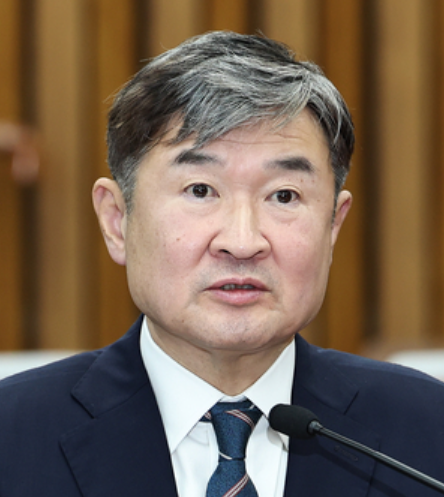 “1년 더 늘었다”…<b>조태용</b> 전 국정원장 <b>2심 징역</b> 2년 6개월 선고, 왜....