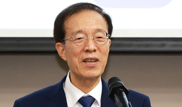 이재명 <b>대통령 탈당</b> 논란, 국민통합 해법 될까