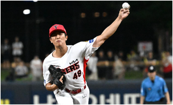 “선발 때와 완전히 다르다” KIA 이의리, 155km 마무리 변신이 제대로 통했다