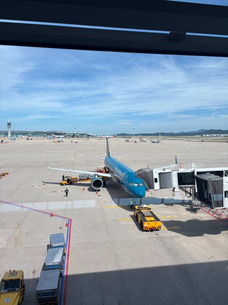 베트남항공 VN431 인천발 ICN-DAD 다낭행 국제선 A321-Neo 후기+기종분석,기내엔터,기내식,탑승부....