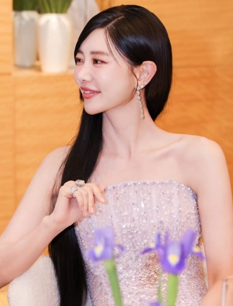 “결혼 6년 만에 이혼하더니..” 클라라 이혼 후 얼굴 변화, 확 달라진 최근 모습