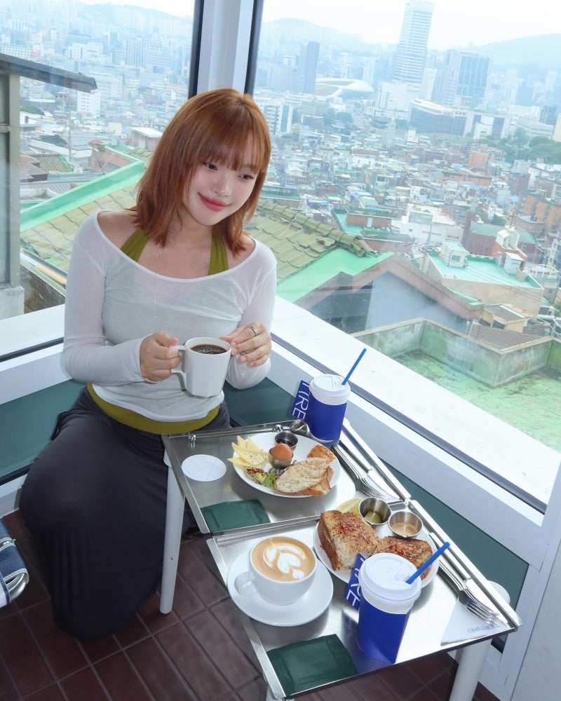 낙산공원 카페 테르트르 루프탑 낮에 다녀옴 브런치까지~