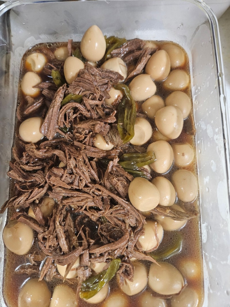 돼지고기 노노! 소고기 메추리알 장조림!
