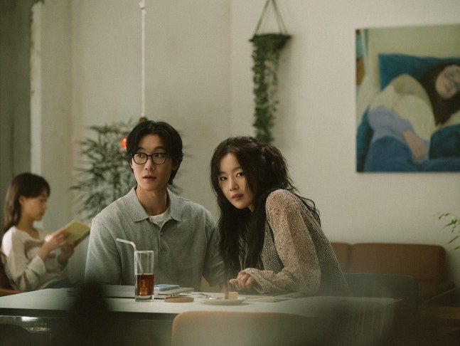 "네 커플이 다라고?!" 김민하 한선화 부산영화제 개막작 큰 사건 없이 따낸 첫 자리
