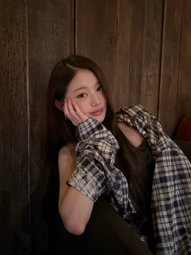 장원영도 입었다, 아이돌이 선택한 가을 간절기 체크 남방 스타일