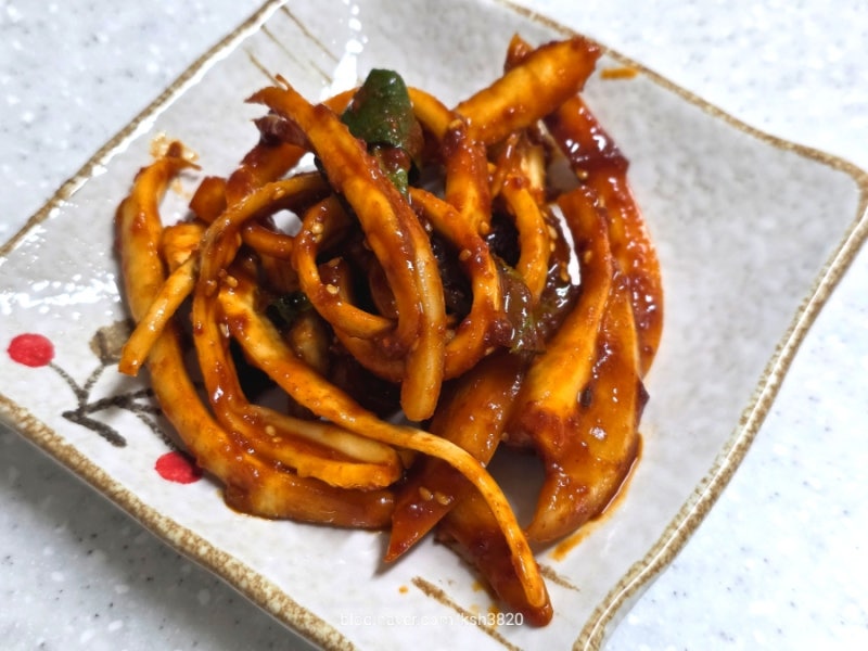 도라지무침 레시피 도라지초무침 만들기 도라지무침 만드는법 도라지손질 도라지 쓴맛제거