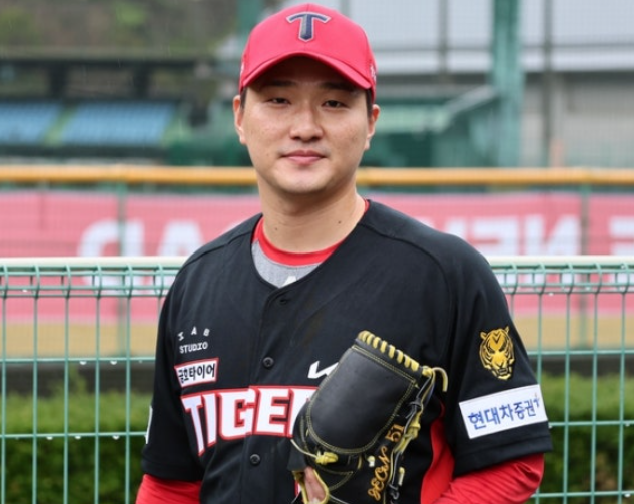 "KIA 전상현 119홀드가 이렇게 대단하다고요? 다들 모르는 최초 기록까지 보면 놀라실걸요?"