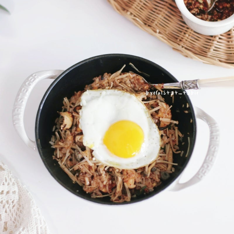 찬밥 활용 요리! 간단 버섯솥밥 레시피 표고버섯 느타리 버섯밥 만들기