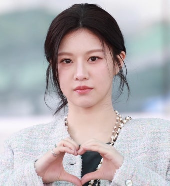 고윤정 눈썹이 달라졌다, 짙은 아치에서 연한 눈썹으로