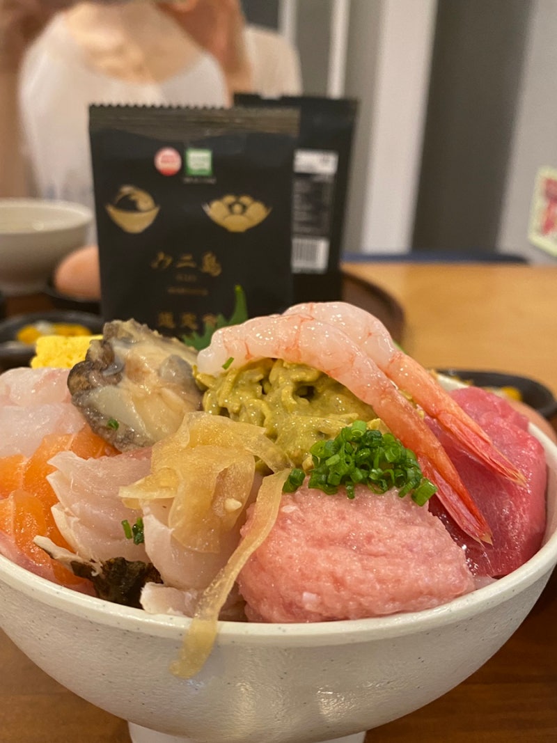 여의도맛집 ‘우니도’ 더현대 서울에서 인생 카이센동 만난 후기