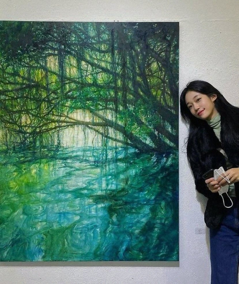 미대 출신 여배우들의 그림 실력 비교, 하영 노윤서 고윤정 한소희 화풍 탐구