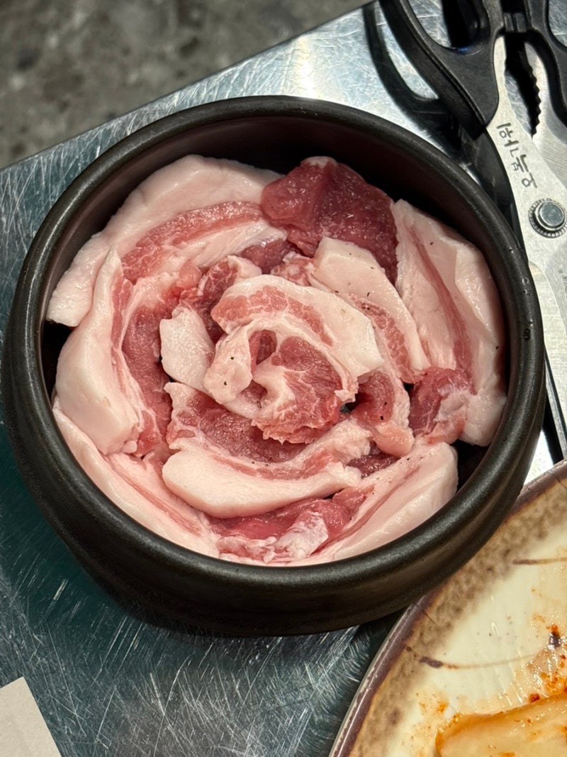 [음식일기] 돼지고기 뒷고기 꼬들살 뜻 - 한 마리당 400g만 나오는 특수부위 위치
