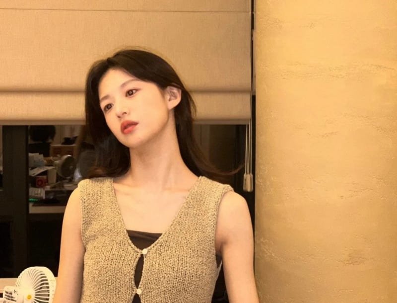 "얼굴은 그대로인데 왜 달라 보이지?" 고윤정, 비주얼 바꾼 눈썹의 비밀