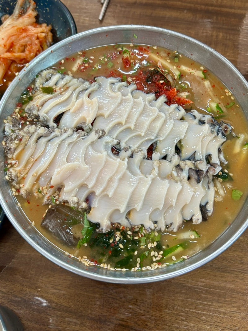 제주 서귀포 맛집 공천포식당 | 전복물회, 전복회덮밥, 전복죽, 고등어구이