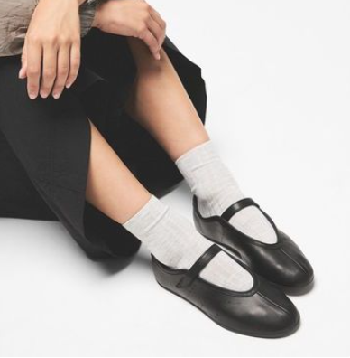 아디다스 운동화 '더로우맛' 난다는 발레 메리제인 슈즈