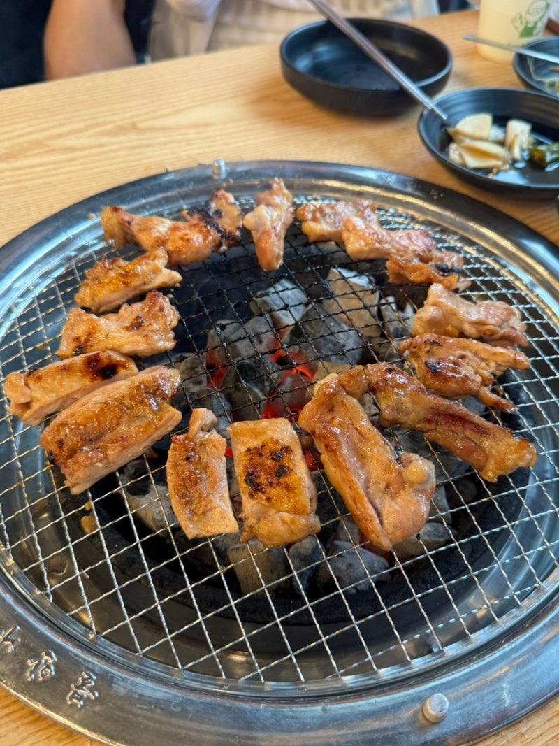 경기도 가평 남이섬 닭갈비 맛집 추천 애견동반 가능 식당 유명숙 춘천닭갈비