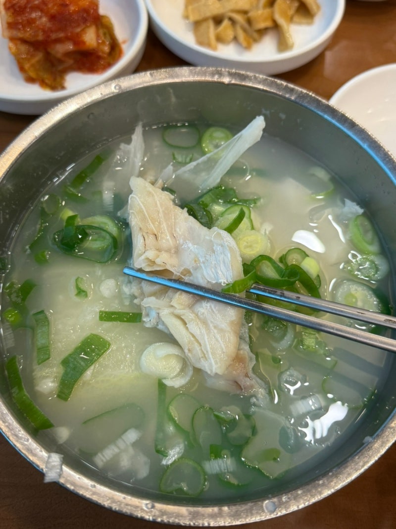 부산 블루리본 맛집 해운대기와집대구탕 이전 후 웨이팅 후기