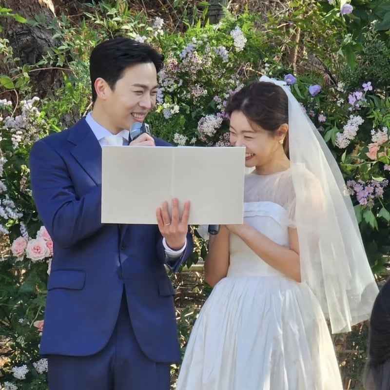 초절약 결혼식 올린 걸스데이 소진 본식드레스 대여 가격은?