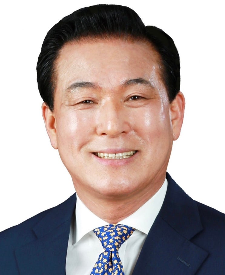 <b>백성현</b> <b>논산시장</b>, 재선 성공 두 달 만에 ‘당선무효형’…앞으로 어....