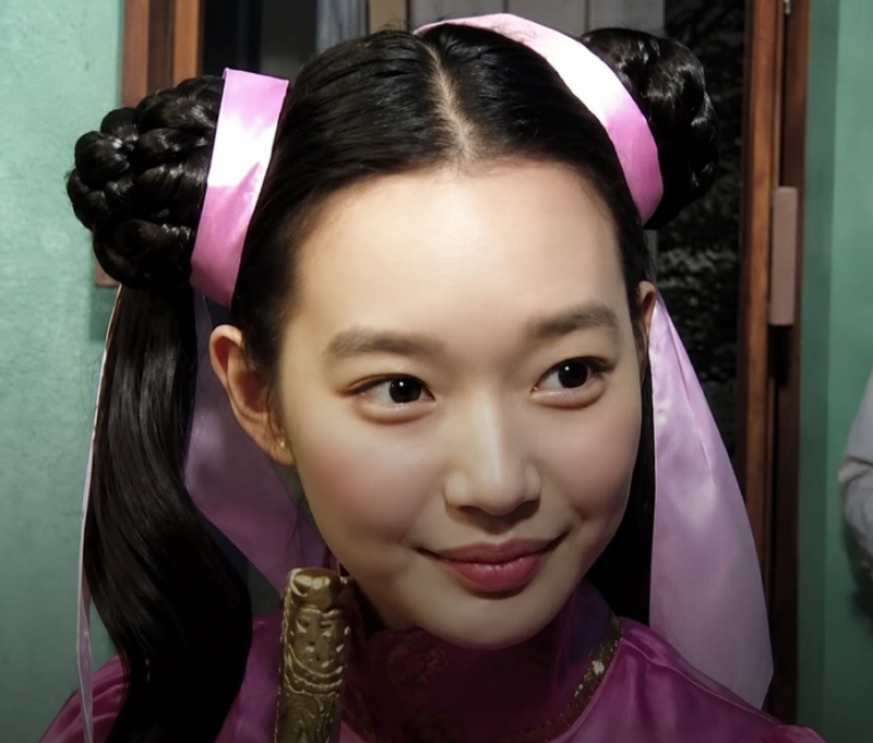 “물만두가 따로없네.." 뿌까머리까지 찰떡이었던 신민아 20대 리즈시절