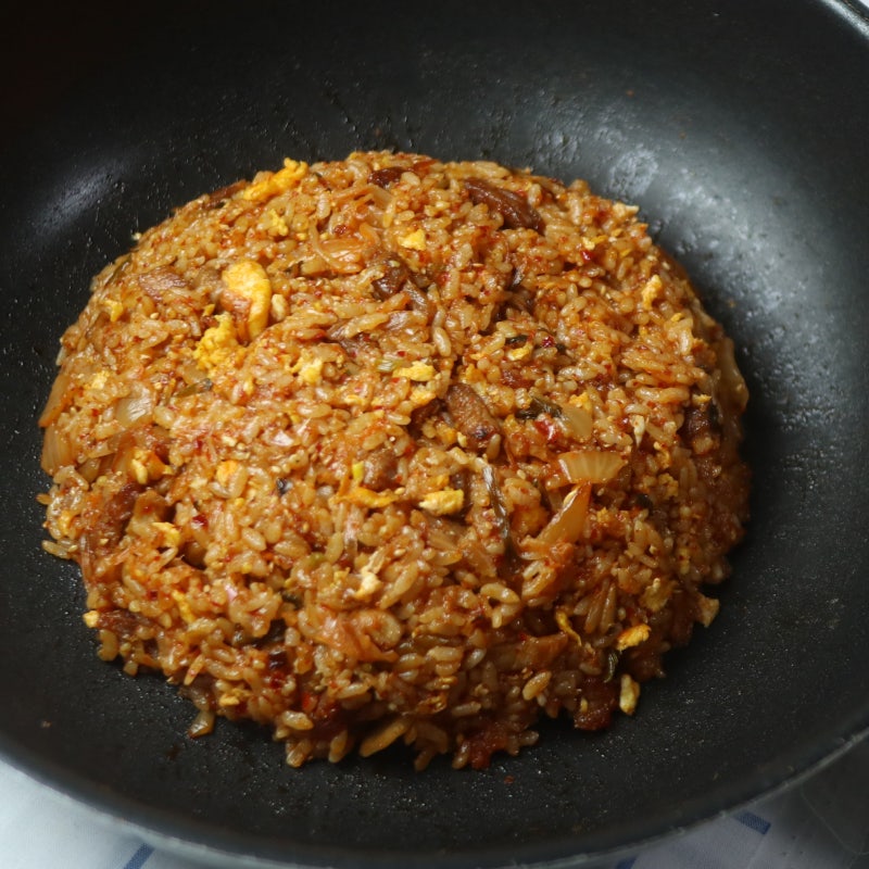 돼지고기 김치볶음밥 레시피 양념 재료 백종원 목살볶음밥 만들기 만드는법 신김치 요리