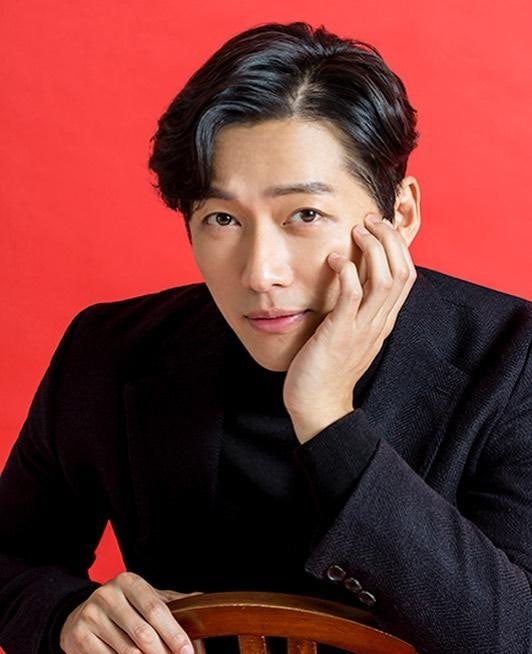 데뷔 초 '악역 전문 배우였다고?' 지금은 믿보배 남궁민이지~