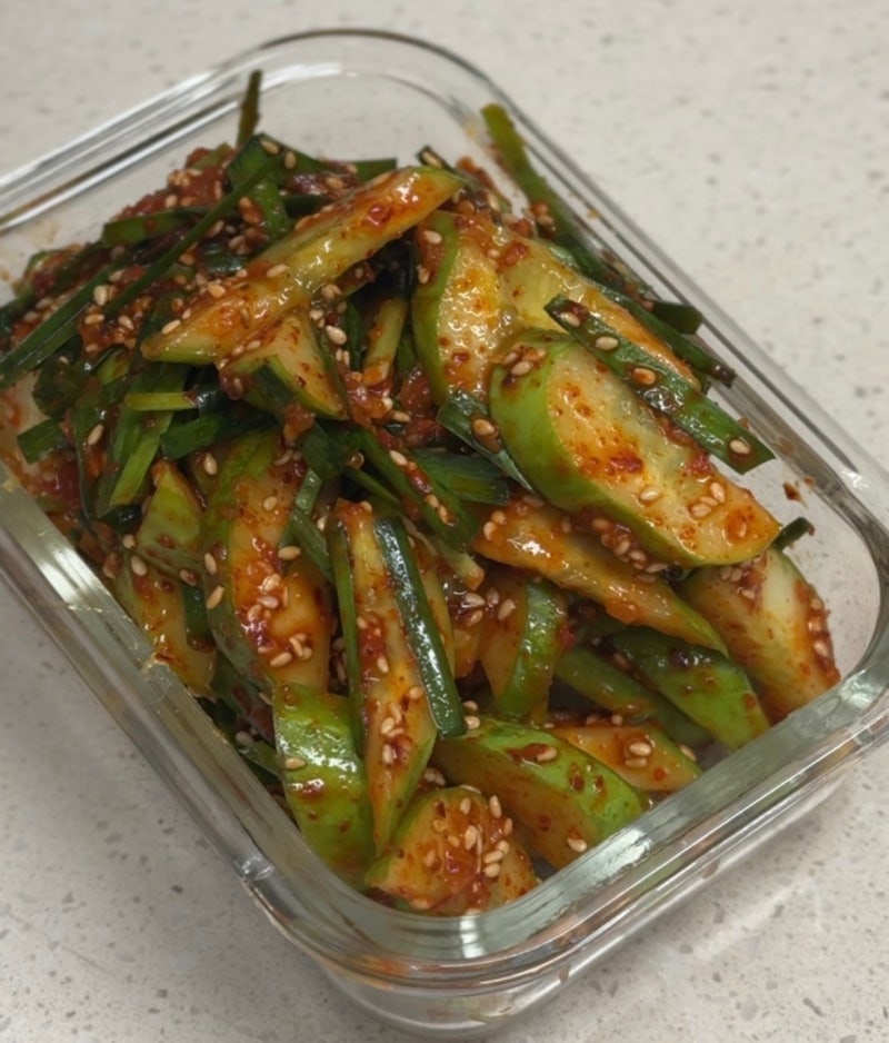오이무침 레시피｜절이지 않고 바로 무치는 새콤달콤 오이무침 양념 5분컷