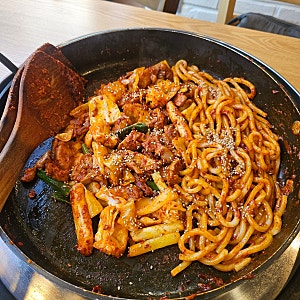 청주 닭갈비 맛집: 유가네닭갈비 성안점 리뷰