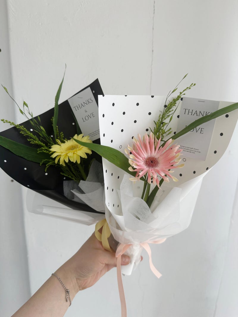 금천구 가산동 꽃집 봄의선물이 알려주는 장미한송이가격 얼마? 비누꽃한송이 가격얼마일까....