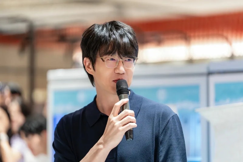 성시경 프로필 의외의 사실 8가지, 나이 키 고려대 학력부터 가족까지
