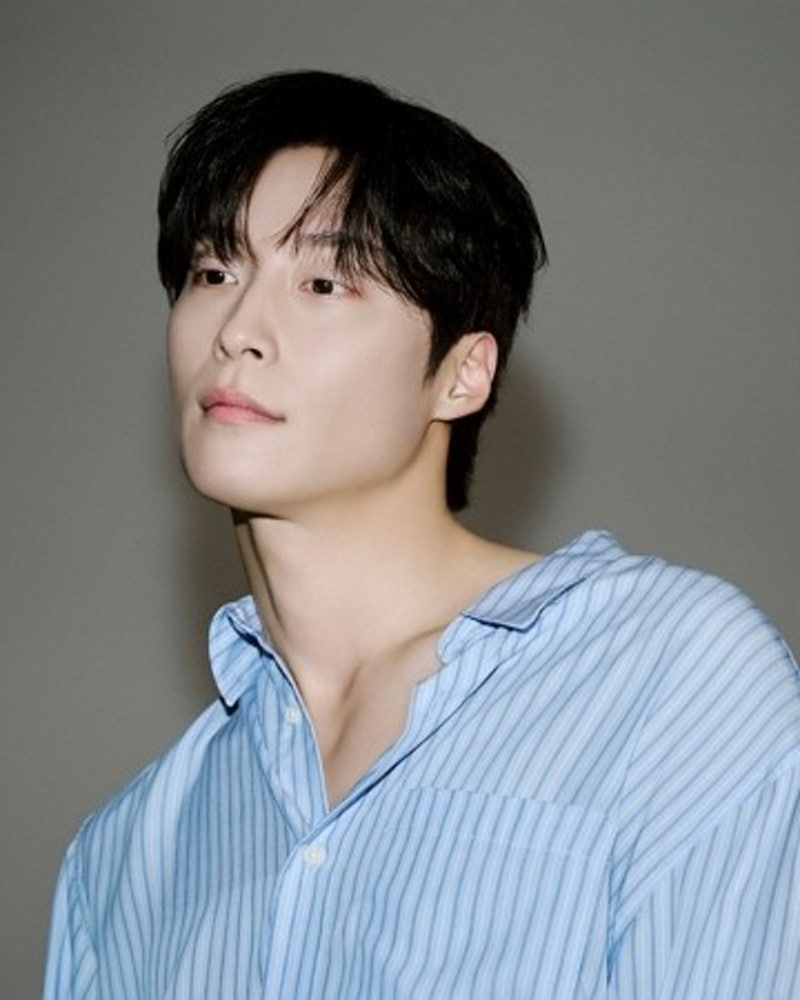 Heo Nam-jun's First Fan Meeting 'HEO’s NEXT': Schedule & Venue, First Encounter Since 'Wonderful New World'
