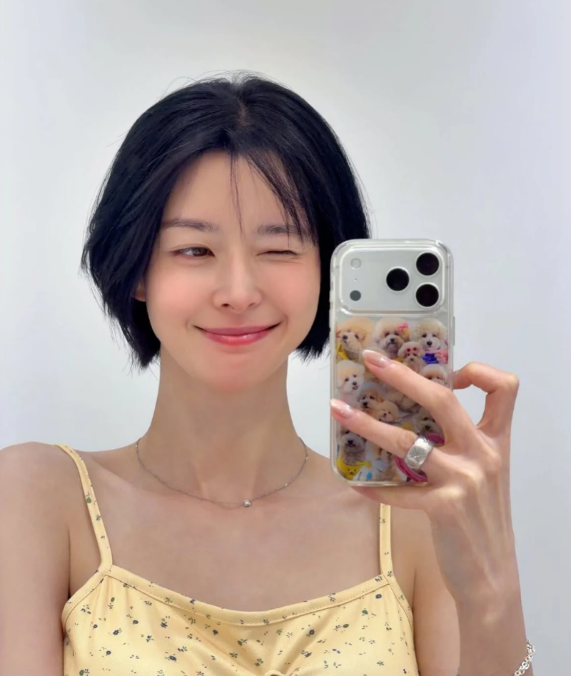 권나라 원피스룩 왜 다들 저장했을까