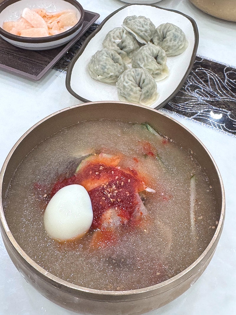 목포 금성냉면 방문 후기 시원한 물냉면과 서비스 고기만두 조합으로 바뀐 솔직 리뷰