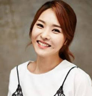 한윤서, 김지민·김준호 부케 받았던 인연