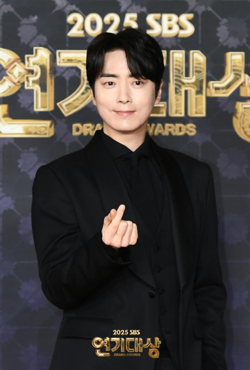 이준혁 나이 프로필 본명 배우 고향 학력 재산 소속사 근황 총정리