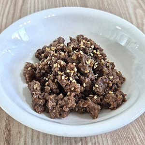 [돌아기 유아식] 아기 특식! 아기용 간장불고기 버전: 소고기 소보로 (사과배퓨레 킥, 야채 거....
